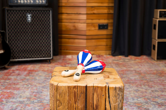 MARACAS MEINL PEAU ANIMALE MODELE STANDARD DRAPEAU CUBAIN