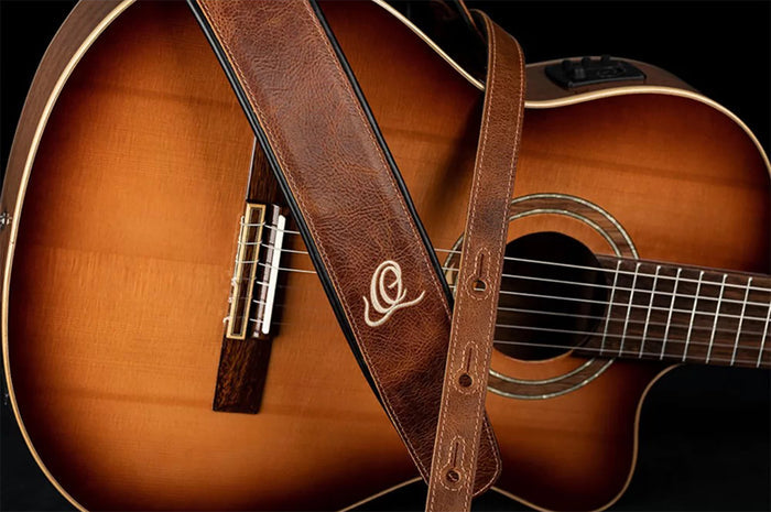 OSAR-6, courroie guitare, série Artist, cuir, largeur 7 cm, longueur 145 cm, desert sand