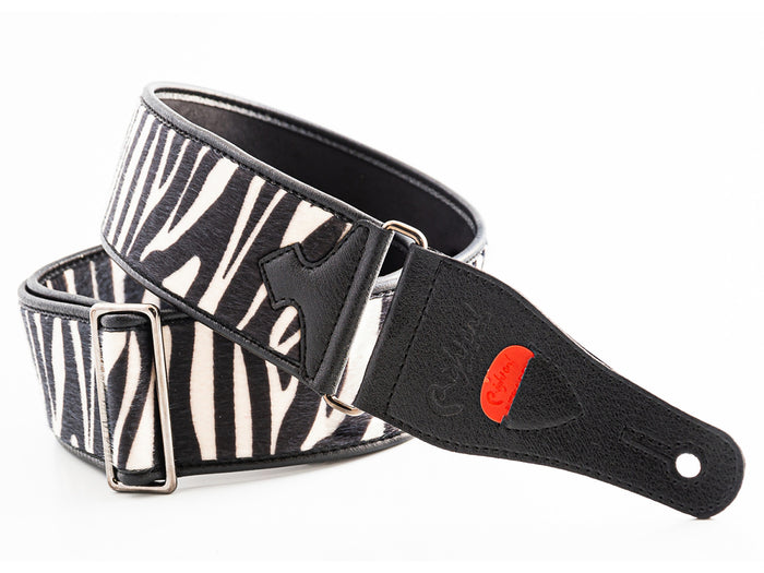 Courroie modèle ZEBRA, synthétique, rembourrée, largeur 6 cm, longueur 95 à 150 cm, porte-médiators intégré, zèbre
