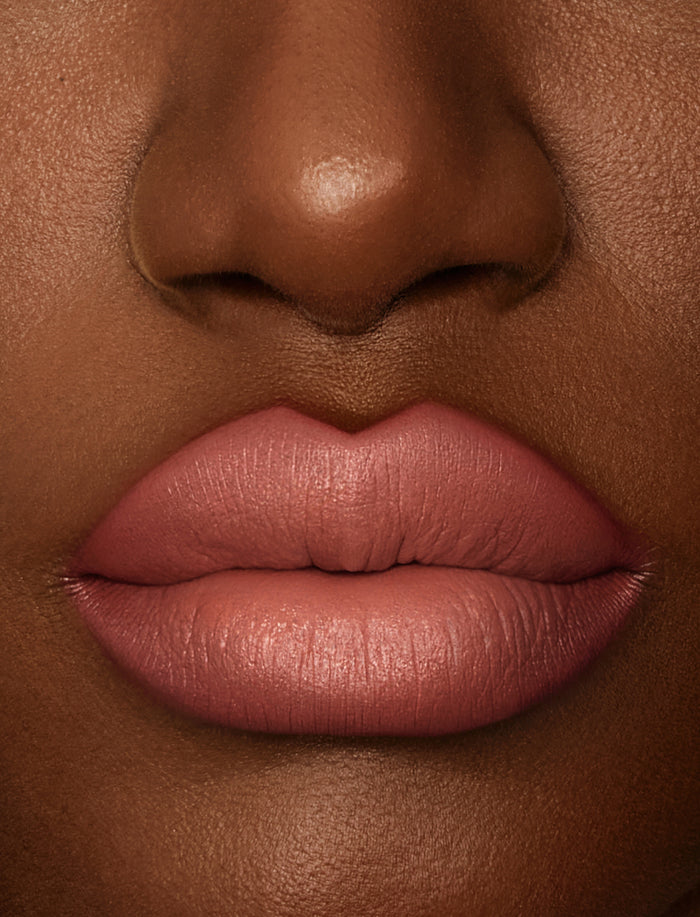 VELOURS LIPSTICK - LÉONIE