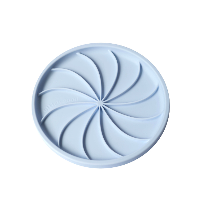 wheelies lick mat & lid | blueberry